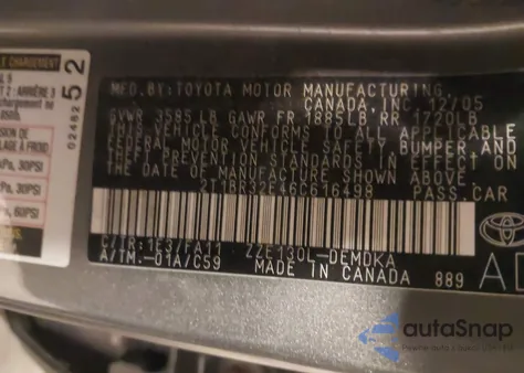 2006 Toyota Corolla Ce z USA, uszkodzony, nr VIN 2T1BR32E46C616498